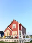 Waterfront Sunset Cove Cottage!
