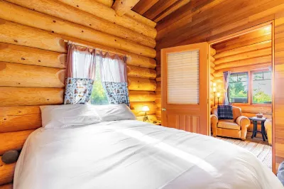 Penn Cove Overlook by AvantStay Cabin w Views Hotels near Whidbey Playhouse Inc