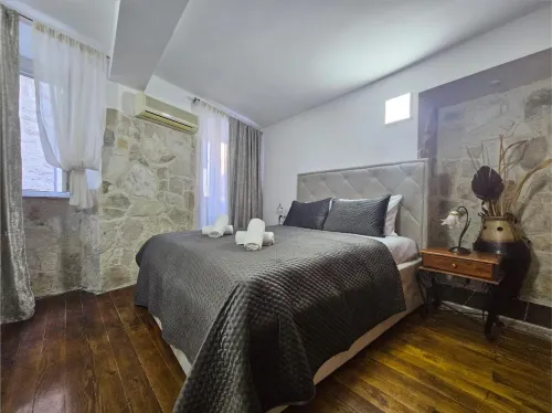 Guesthouse Athos Hotel a Càttaro