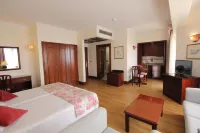 Suite Hotel Jardins Da Ajuda - Mountain view