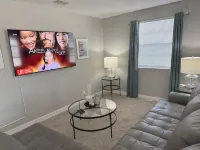 3-bedroom house in tranquil Palatka with AC and High-Speed Internet