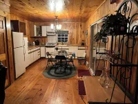 Cozy cabin in charming Kenoza Lake with WiFi, AC, pond,fire pit, lotof amenities