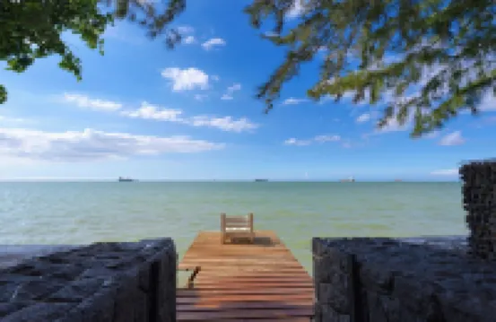 Charming studio with WiFi and AC in enchanting Pointe au Sable Hotels in Port Louis