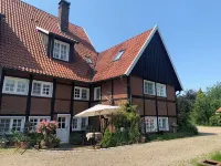 The Emtingshof is located in the middle of a dream garden. Hotel a Selm