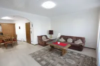 City Apartment 12b - Located right next to the pedestrian zone and Brühl Palace Park