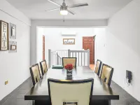 Cozy Beach Home with Pool, Game Room & Gym – Walk to the Beach