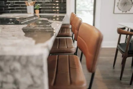 Refuge Ridge - A Modern 3-bedroom Cabin overlooking beautiful Norfork Lake