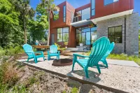 Expansive Deck, Luxe Veranda, and Club Access - Beautiful Coastal Oasis