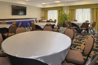 Hampton Inn & Suites Ocala - breakfast
