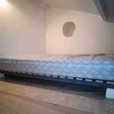 Studio with large terrace and air conditioning - Near university and city center Rooms