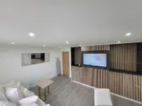 A comfortable and modern apartment complex with a warm and homely feeling. Hotels in Aveley