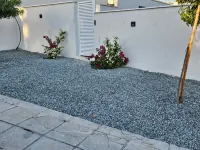 NEW Luxury 2-Bedroom House- Heated Salty Swimming Pool, Sauna and Garden