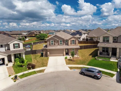 Spacious New Build, 4 Beds, Near Randolph AFB