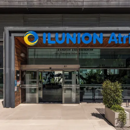 Hotel Ilunion Atrium