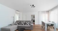 The Right House, Modern and Spacious Three-room Apartment Near Policlinico Monza - Kitchen