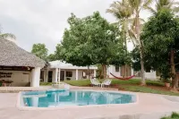 Spacious 3-Bedroom Villa at Bahia Dorada – Breathtaking 180°+ Ocean Views & WiFi Hotels in Teotepeque