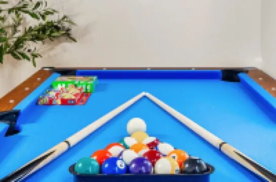 Hidden Haven - Harvard, Assembly Row, Pool Table, Parking!