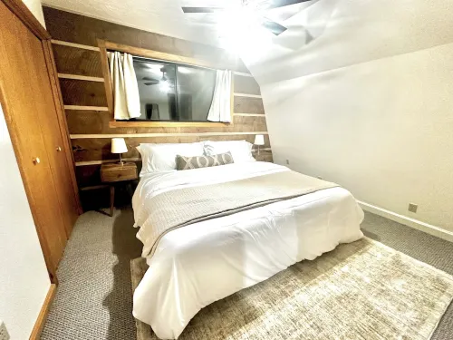 NEW Entire Cabin 3 beds 2 Baths in Island Park. 23 Miles to West Yellowstone