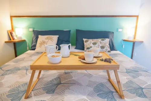 Charlotte's Sweet Refuge