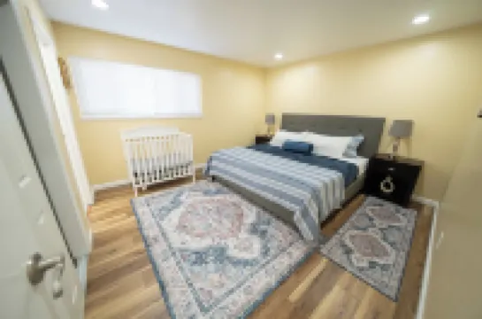 3-bedroom house in charming Marina with WiFi