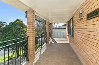 Seachange Shoal Bay Hotels in Shoal Bay