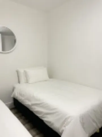 Mary-B Apt Hotels in 