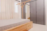 Apartment F4 Air-conditioned TOTSI near the house of ADEBAYOR Hotels near Sara Business Center sarl