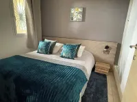 Escape to Corsica, Apartment by the sea