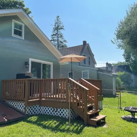 Welcome to “The Seabreeze Lakeside Getaway” in the heart of a true vacation town