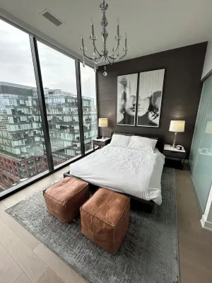 Stunning 2 storey large 1 bedroom loft in King Street West community on PH Level Hotels in Fashion District
