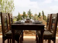 THE TOP OF THE EAGLES SMALL VILLA-BANGALOW Hotels in Krouson