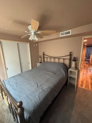 Waterfront Cabin with Access to swim dock, fishing dock, and boat ramp. Hotels in Cleora