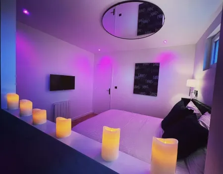 Léa Room - Romantic B&B Отели в г. Бургебюс