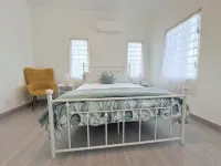 CARTeas Cozy Caribbean 2-Bedroom Suite Apartment, Centrally Located in Anguilla Hotels in George Hill