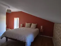 Charming gîte in Loudun-Idéal for 6 people Hotel a Loudun