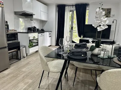 Cozy nest in Crows Nest Hotels near Crows Nest