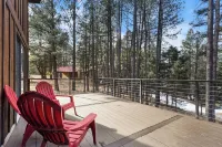 'Enchanted Pines' Mountain Escape!