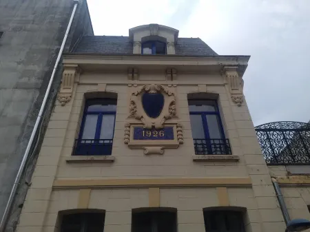 L'étoile D'arras Отели рядом с достопримечательностью «The House of the Companions»