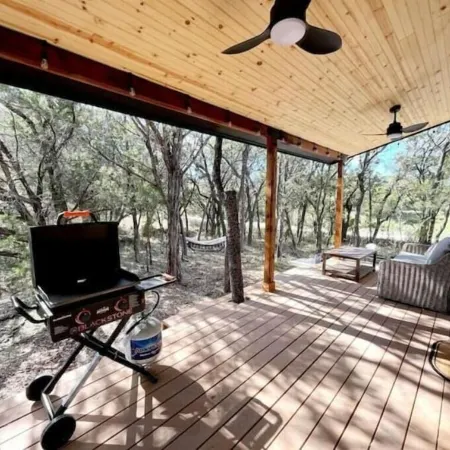 Dreamers Cozy Cabin