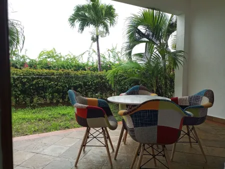 Beachfront Opulence: A Luxurious Three-Bedroom Haven with Breathtaking Sea Views