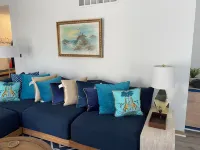 Charming 3-bedroom cottage with AC in marvelous Saugatuck close to trails