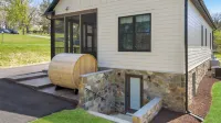 Brand new home in Historic Harpers Ferry - Barrel Sauna - Fire Pit - Luxury! Hotels in 