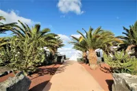 La Vela Vacation Accommodations with balcony Hotels in Puerto Calero