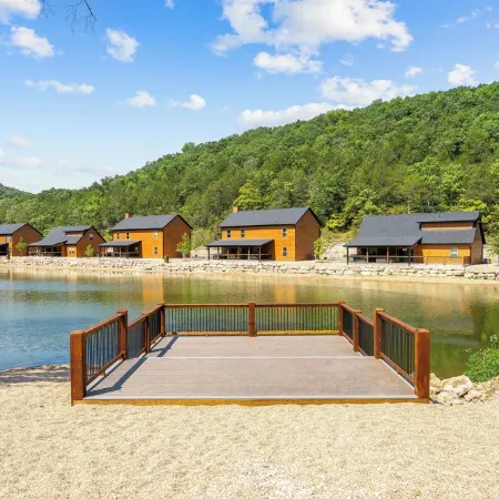 Ledgerock Cabin – Elegant 3BR Retreat in Tall Timbers Resort
