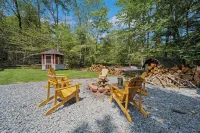 The Grove House - NEW! Luxury Home- Lake Access! Hotel in zona Camp Bais Yaakov