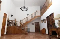 Rural House The Plains