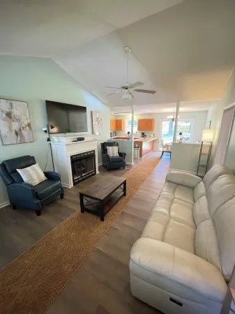 Fully fenced 3-bedroom house with garage in quiet and delightful Indian Trail