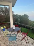 Spacious house nestled in the green Euganean Hills near Padua. Hotels in Teolo