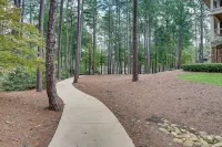 Reynolds Lake Oconee Condo-Newly Updated-On-Site Biking & Hiking - 4-Star