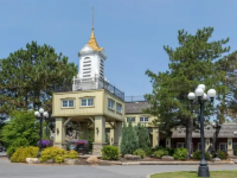 Best Western Parkway Inn  Conference Centre Hoteles en Cornwall